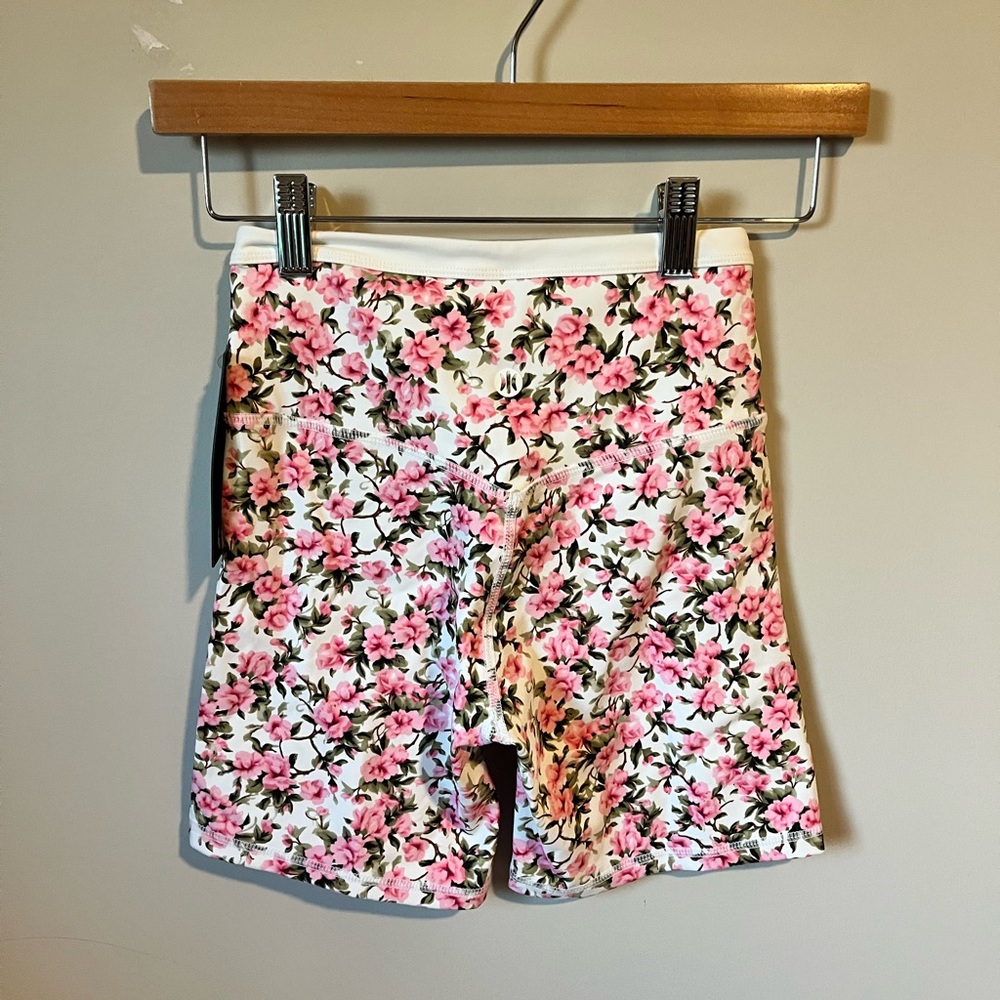 NWT FLAWED ASTORIA Pink and White Sleeveless Top and Shorts SET #6 - Picture 5 of 5